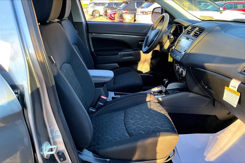 2027 Mitsubishi Outlander Sport 2.0 S