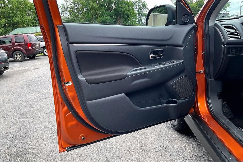 2024 Mitsubishi Outlander Sport 2.0 LE
