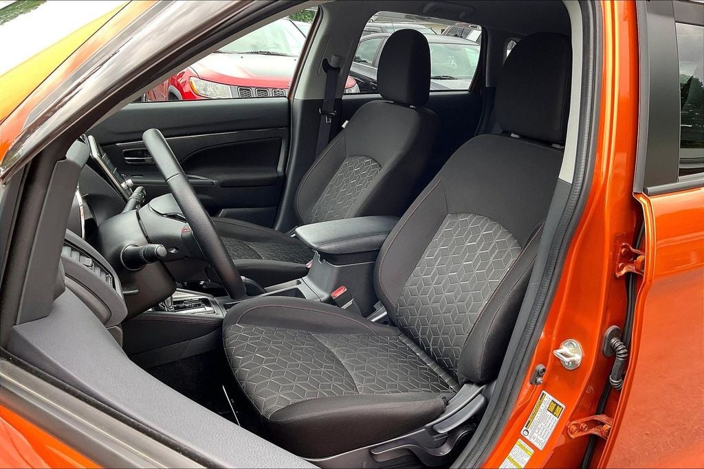 2024 Mitsubishi Outlander Sport 2.0 LE