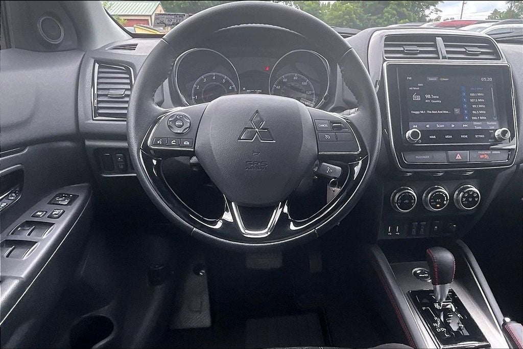 2024 Mitsubishi Outlander Sport 2.0 LE