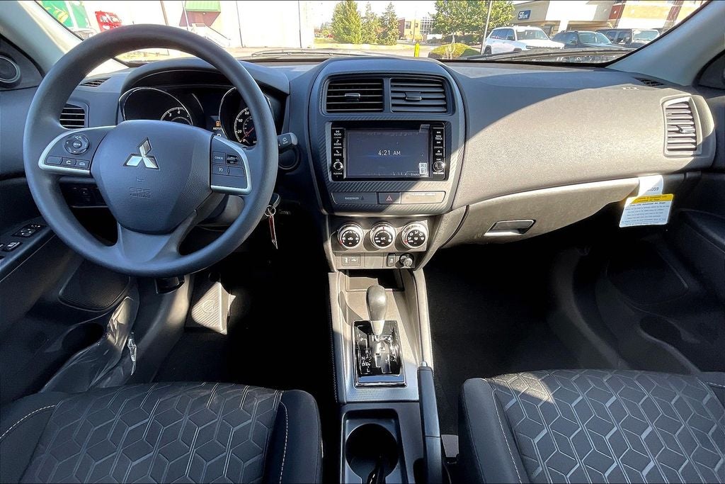 2025 Mitsubishi Outlander Sport 2.0 ES