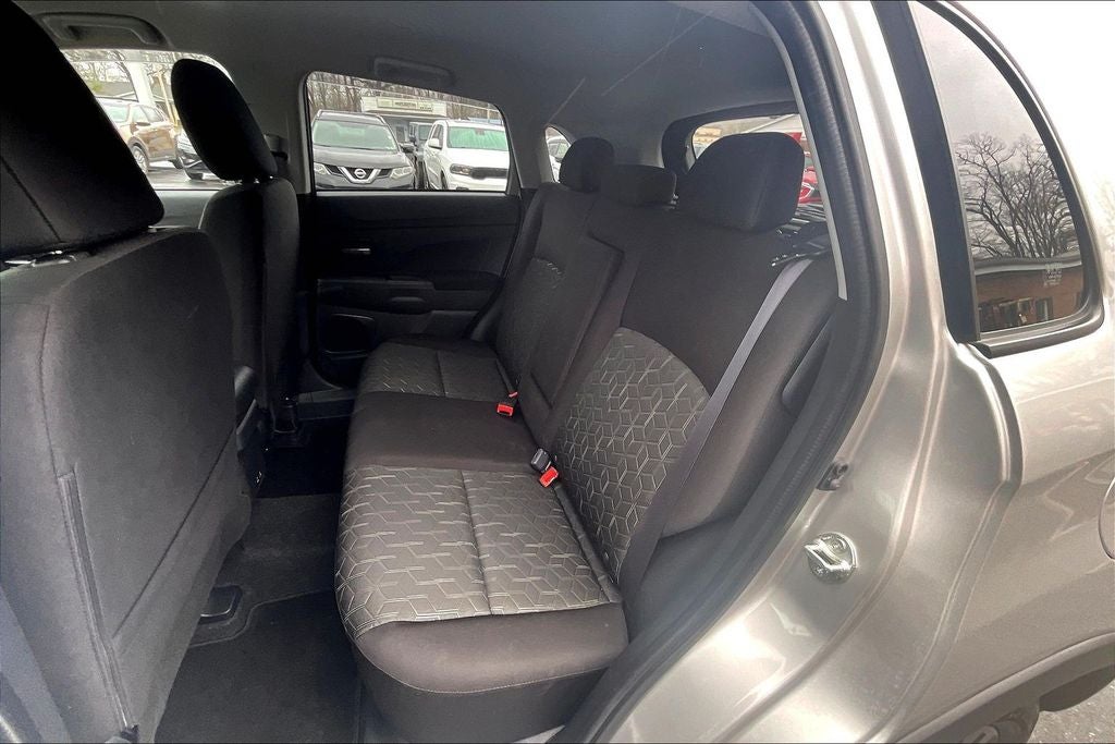 2024 Mitsubishi Outlander Sport 2.0 LE