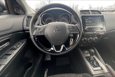 2024 Mitsubishi Outlander Sport 2.0 LE