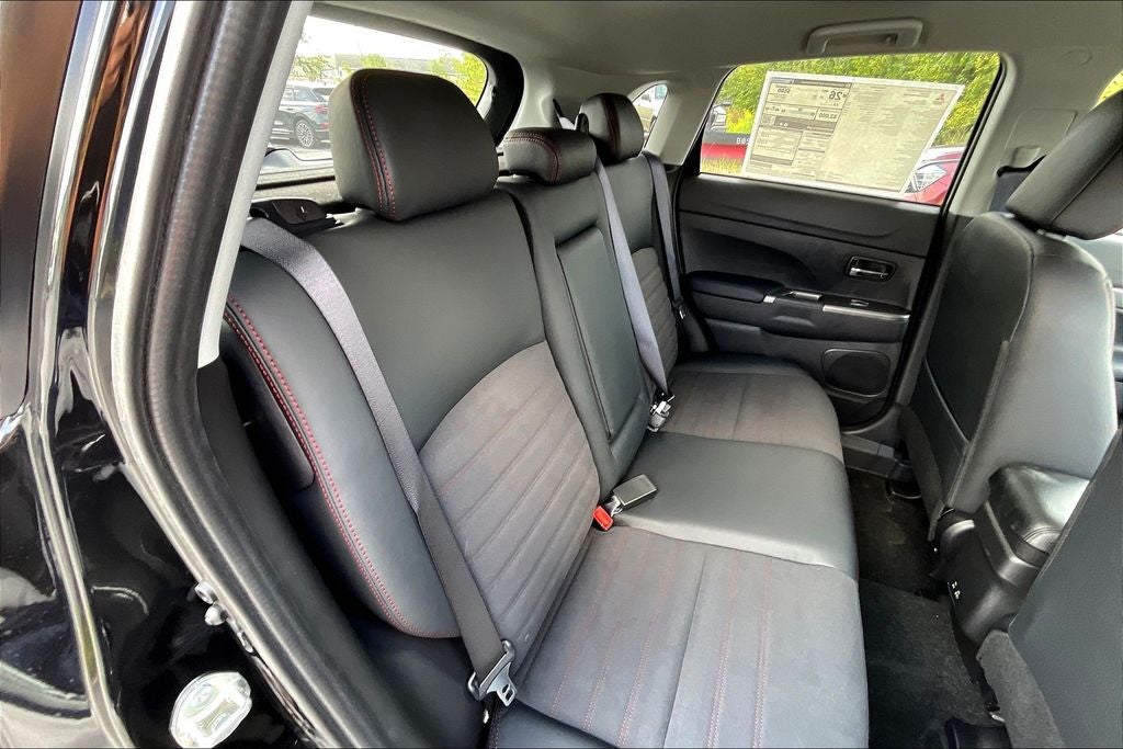 2025 Mitsubishi Outlander Sport 2.0 SE