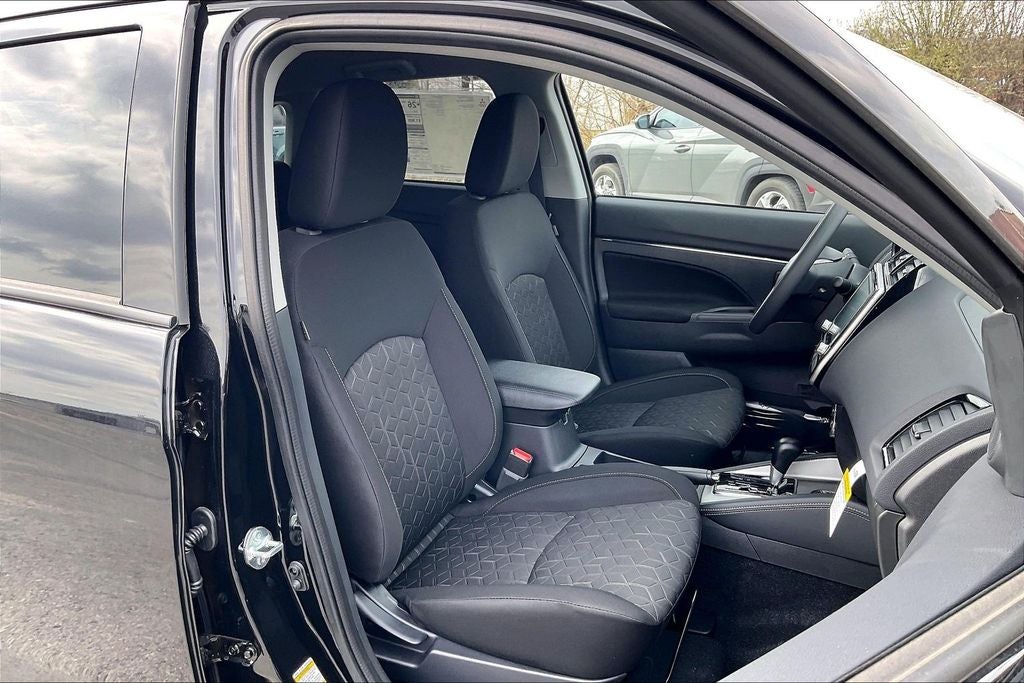 2026 Mitsubishi Outlander Sport Base