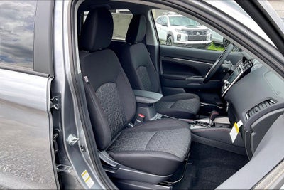 2026 Mitsubishi Outlander Sport 2.0 LE