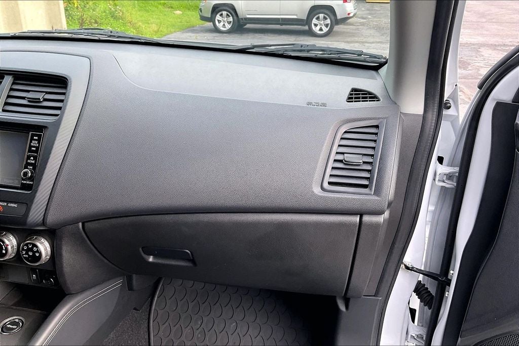 2024 Mitsubishi Outlander Sport 2.0 ES