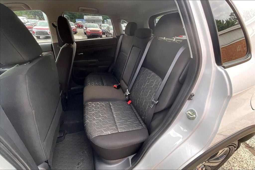 2024 Mitsubishi Outlander Sport 2.0 ES
