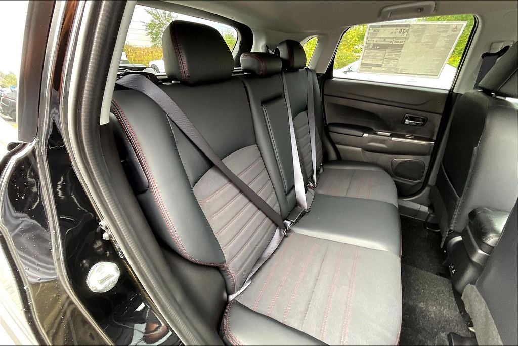 2025 Mitsubishi Outlander Sport 2.0 SE