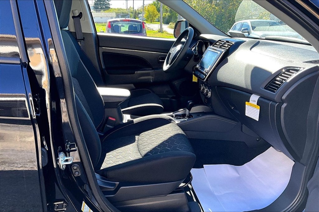 2027 Mitsubishi Outlander Sport 2.0 ES