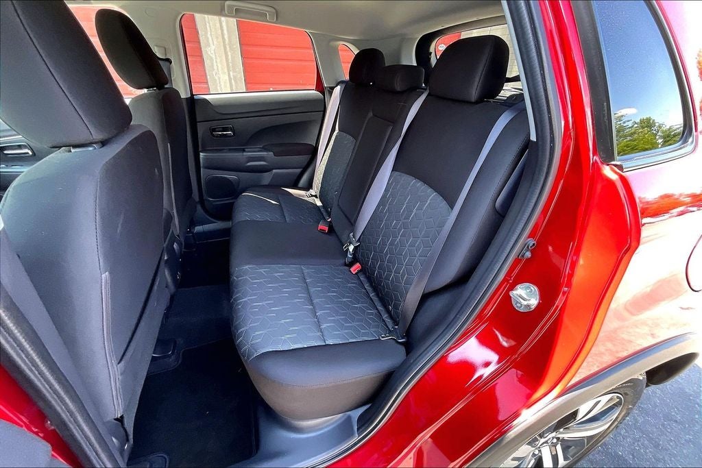 2024 Mitsubishi Outlander Sport 2.0 LE