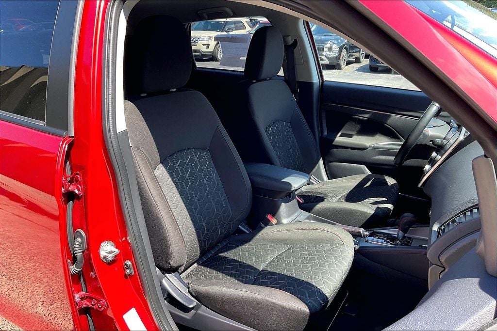 2024 Mitsubishi Outlander Sport 2.0 LE