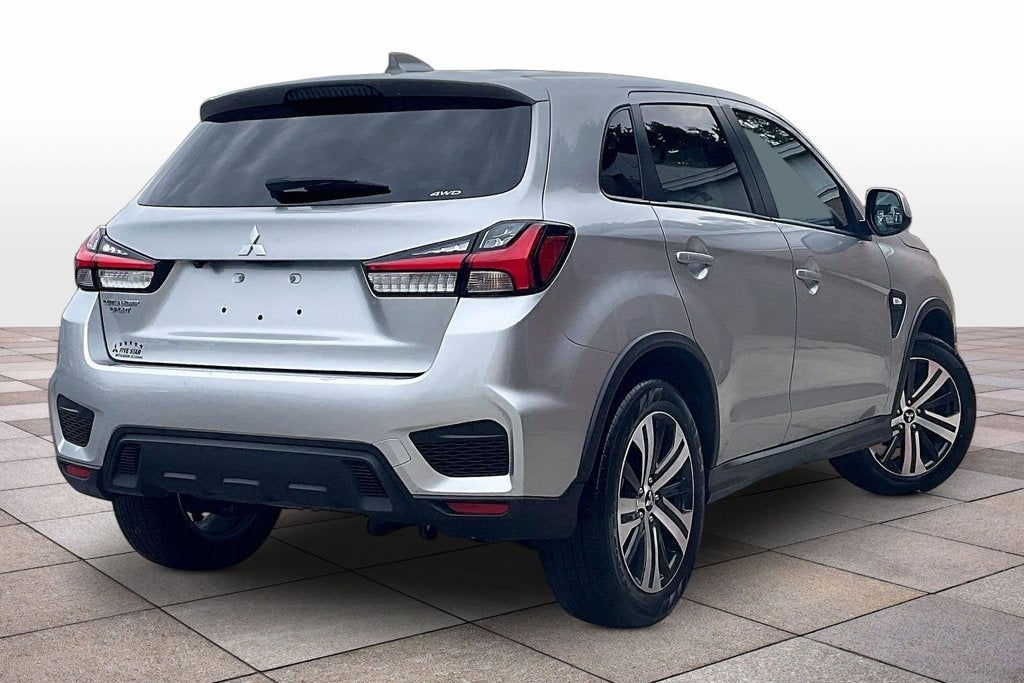 2025 Mitsubishi Outlander Sport Base
