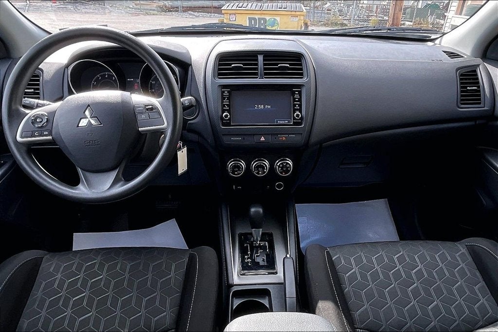 2025 Mitsubishi Outlander Sport 2.0 ES