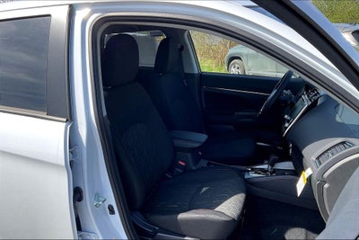 2026 Mitsubishi Outlander Sport 2.0 LE