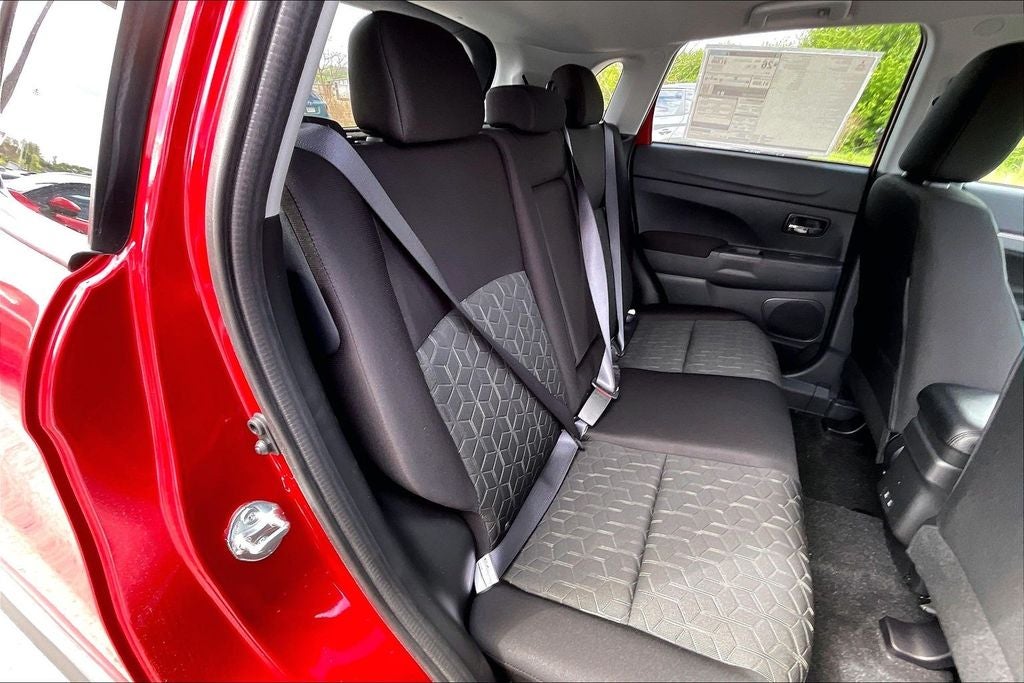 2026 Mitsubishi Outlander Sport 2.0 LE