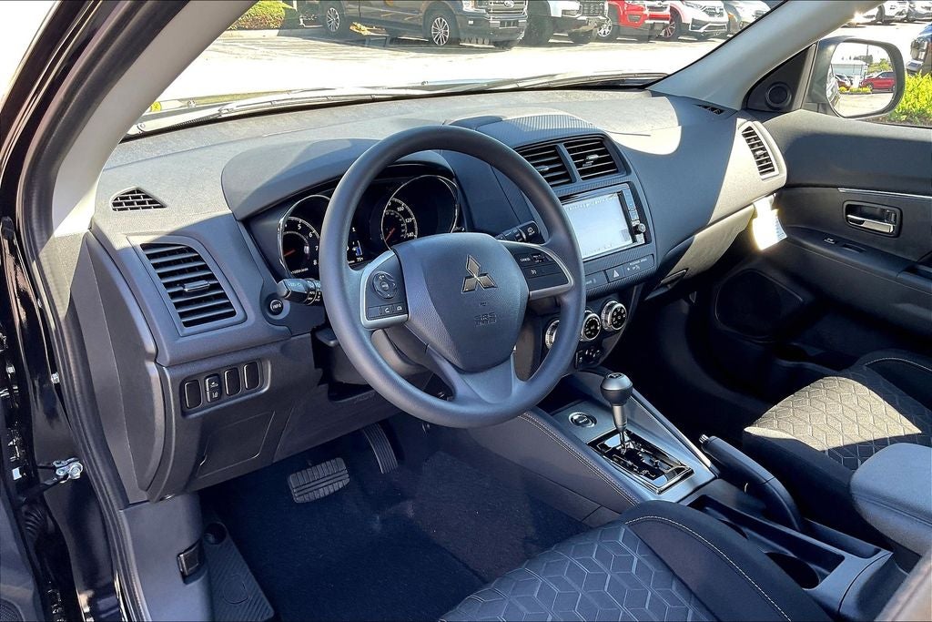 2025 Mitsubishi Outlander Sport 2.0 ES