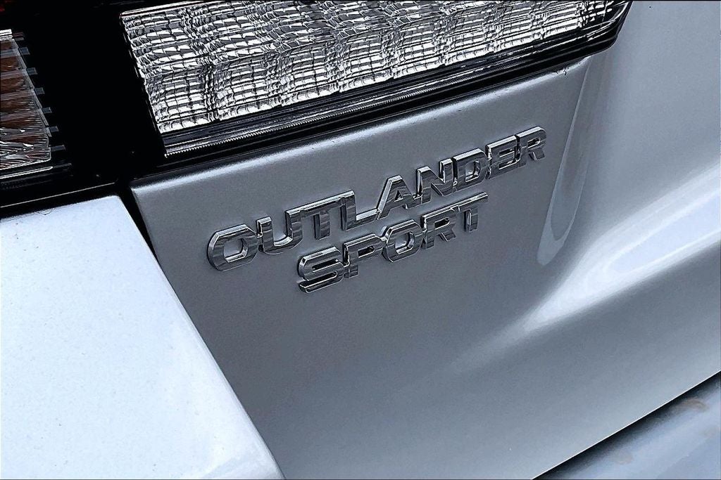 2026 Mitsubishi Outlander Sport 2.0 ES