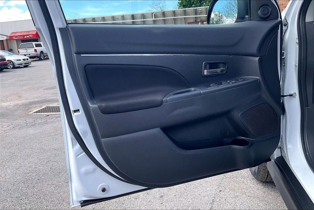 2022 Mitsubishi Outlander Sport 2.0 LE