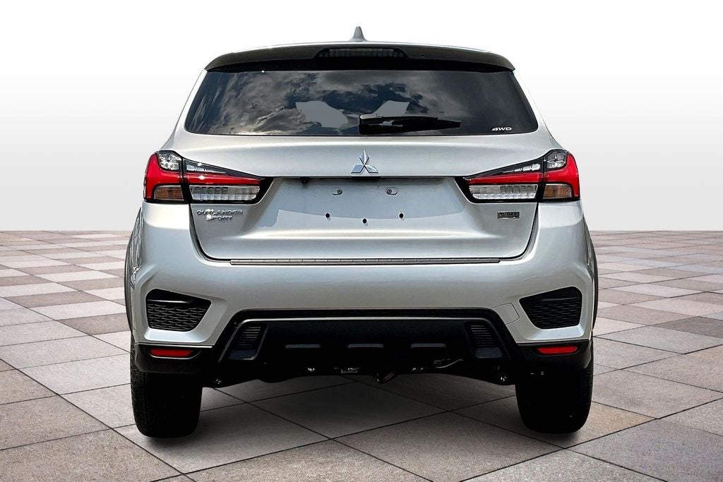 2025 Mitsubishi Outlander Sport 2.0 LE