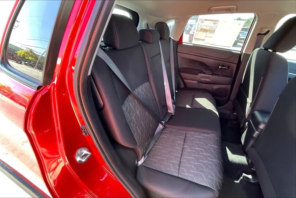 2025 Mitsubishi Outlander Sport 2.0 ES