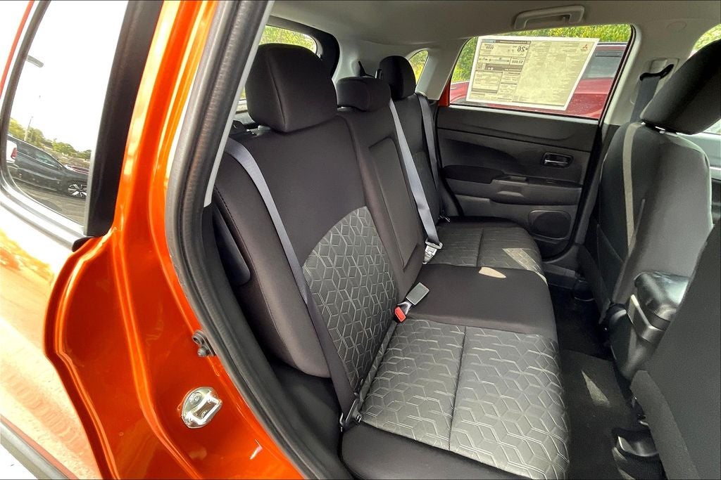 2025 Mitsubishi Outlander Sport 2.0 ES