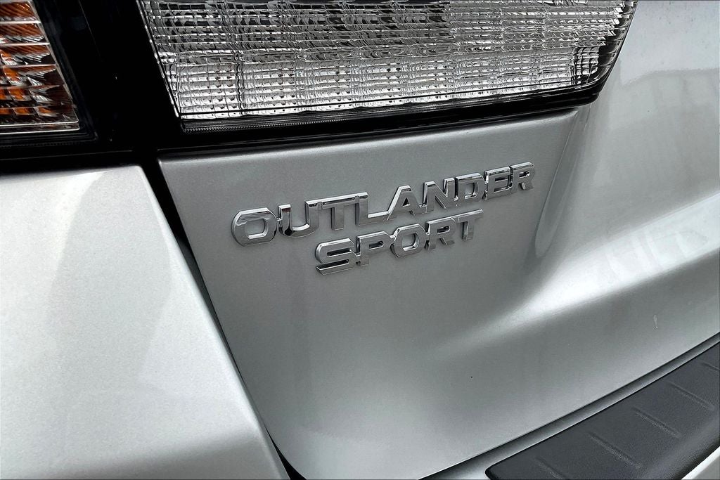 2025 Mitsubishi Outlander Sport 2.0 SE