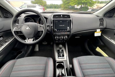 2025 Mitsubishi Outlander Sport 2.0 SE