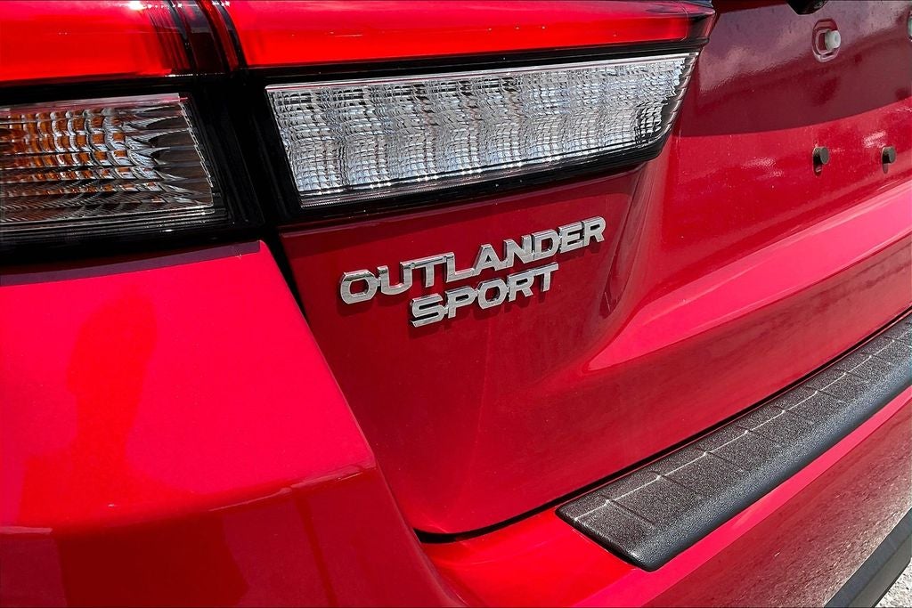 2025 Mitsubishi Outlander Sport 2.0 LE