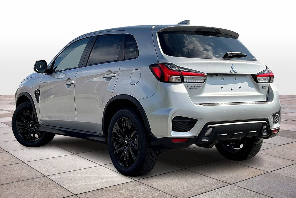 2025 Mitsubishi Outlander Sport 2.0 LE