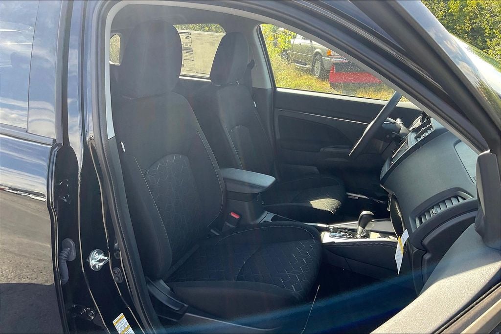 2025 Mitsubishi Outlander Sport 2.0 ES