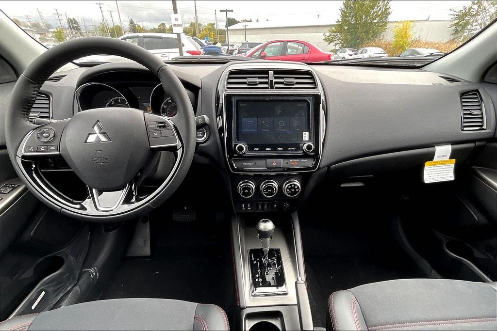 2025 Mitsubishi Outlander Sport 2.0 SE