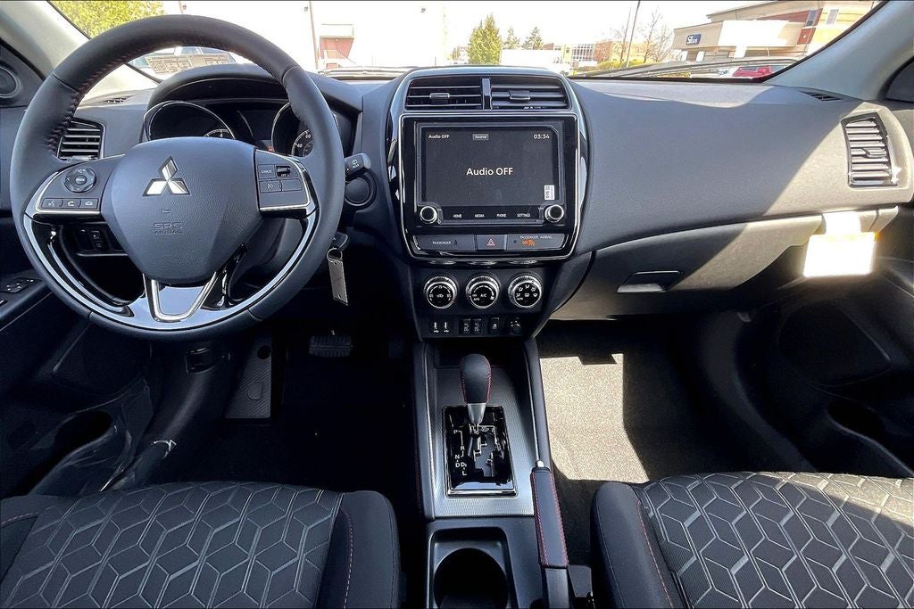 2026 Mitsubishi Outlander Sport 2.0 LE