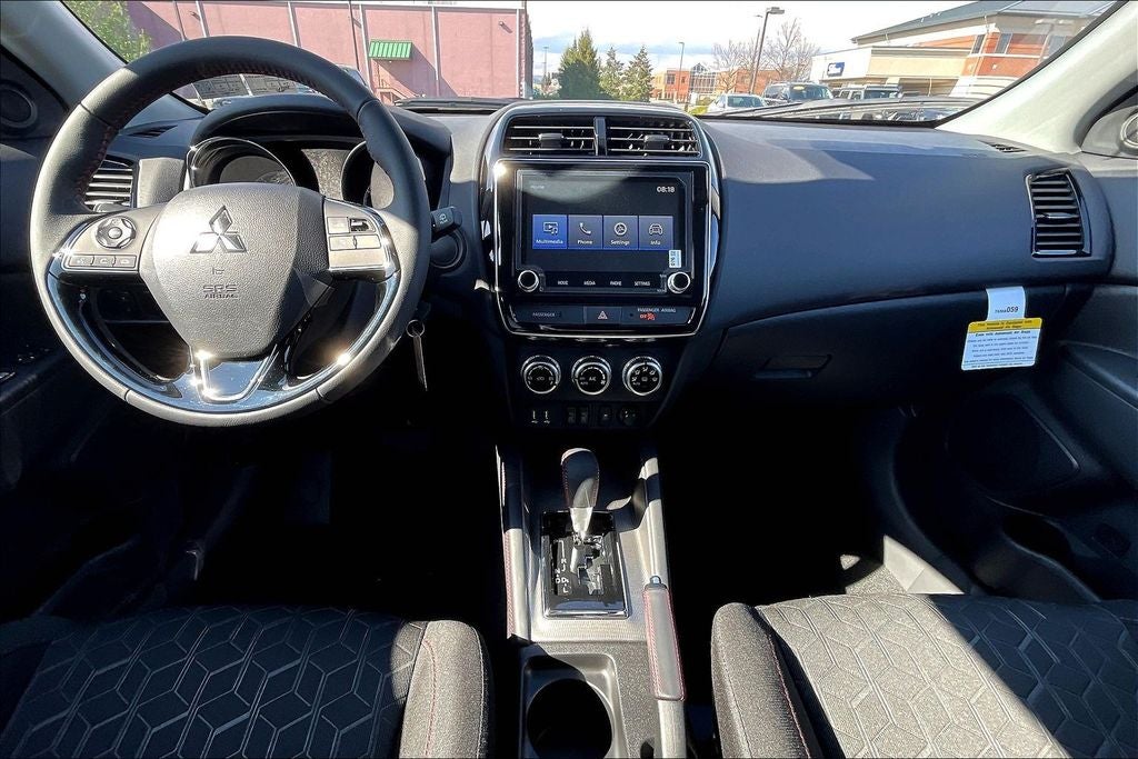 2026 Mitsubishi Outlander Sport 2.0 LE