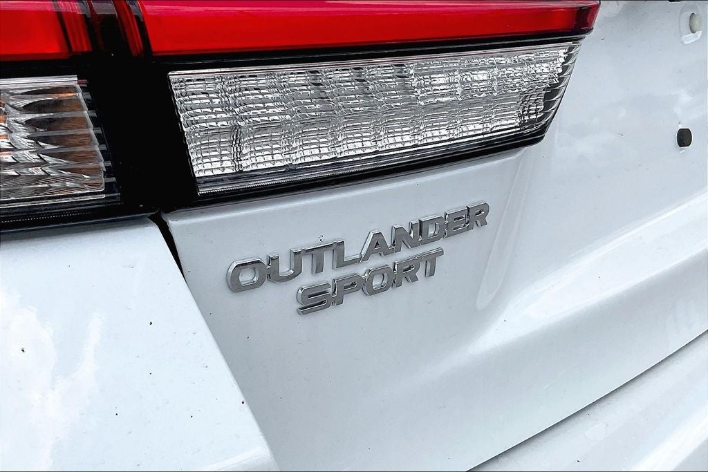 2025 Mitsubishi Outlander Sport 2.0 ES