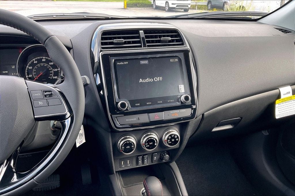2026 Mitsubishi Outlander Sport 2.0 LE