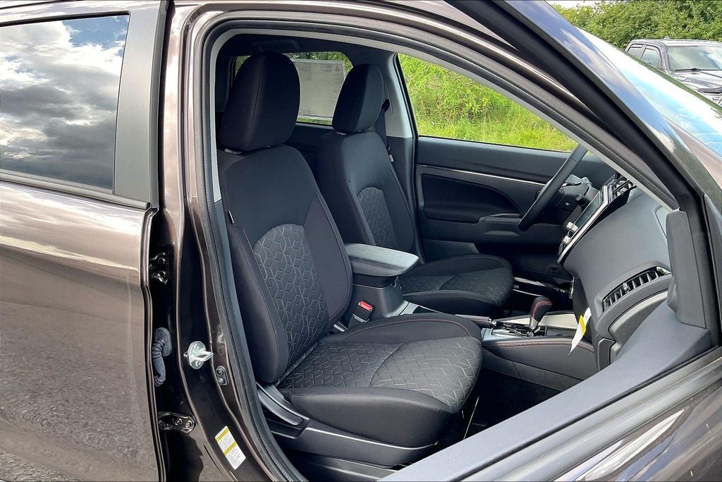2026 Mitsubishi Outlander Sport 2.0 LE