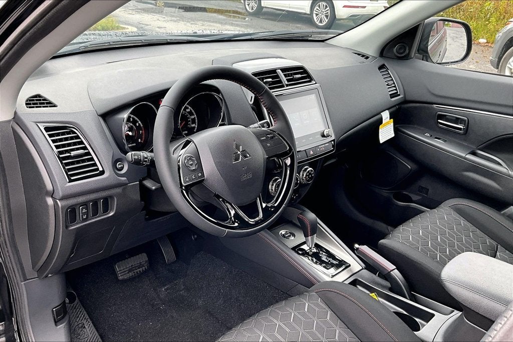 2027 Mitsubishi Outlander Sport 2.0 LE