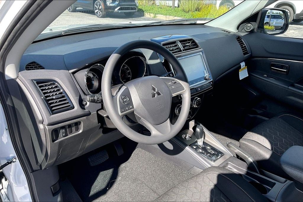 2027 Mitsubishi Outlander Sport 2.0 ES