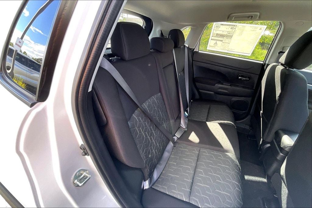 2027 Mitsubishi Outlander Sport 2.0 ES