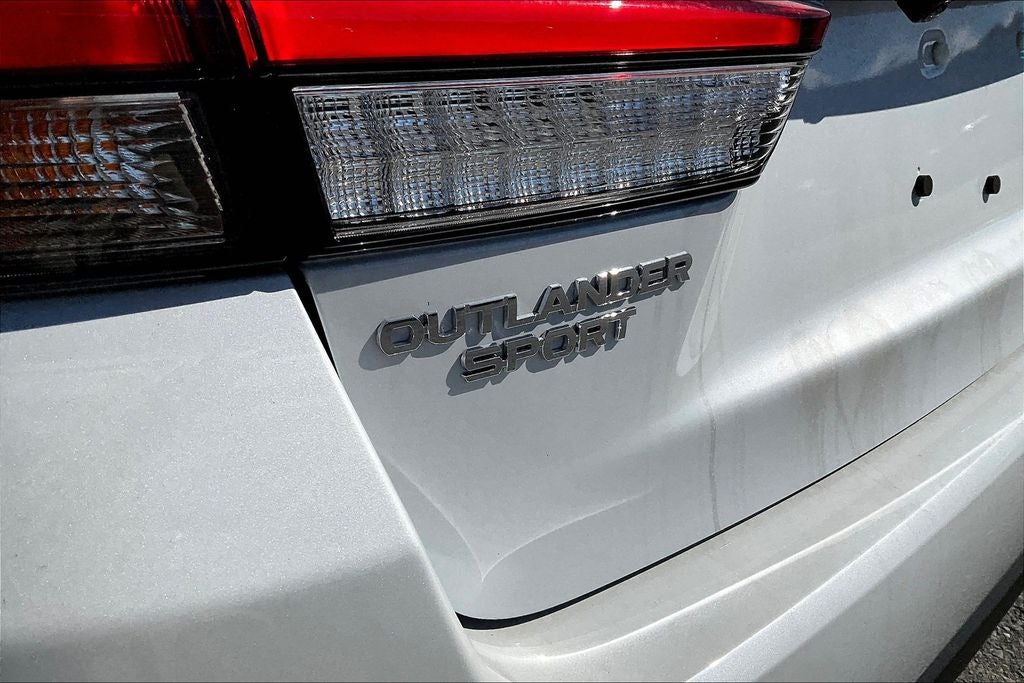 2025 Mitsubishi Outlander Sport 2.0 ES