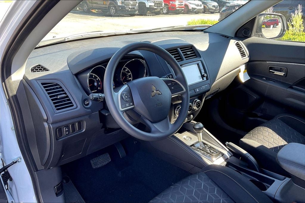 2025 Mitsubishi Outlander Sport 2.0 ES