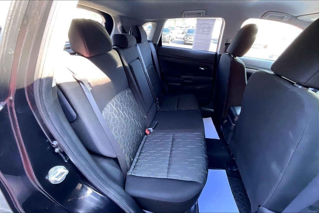 2024 Mitsubishi Outlander Sport 2.0 ES