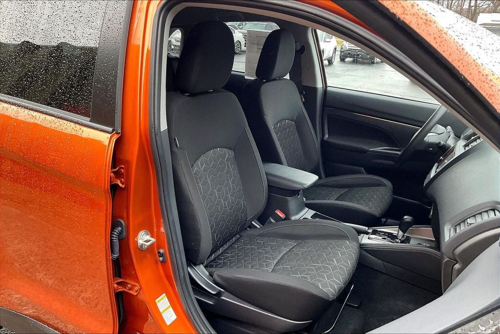 2024 Mitsubishi Outlander Sport 2.0 ES