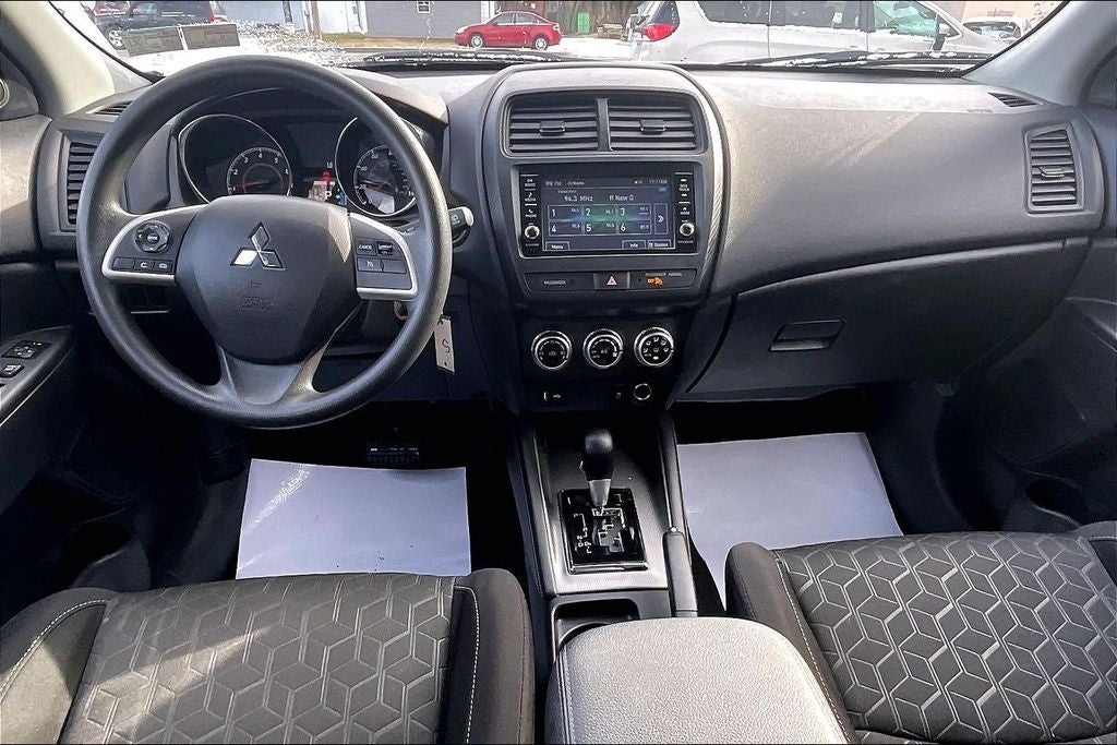 2024 Mitsubishi Outlander Sport 2.0 ES