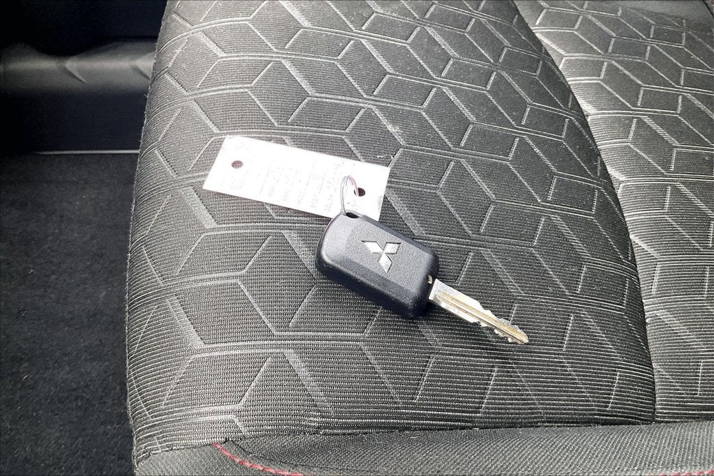 2025 Mitsubishi Outlander Sport 2.0 LE