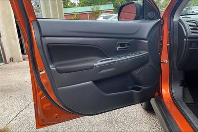 2025 Mitsubishi Outlander Sport 2.0 LE