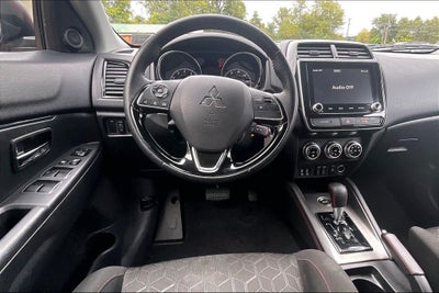 2025 Mitsubishi Outlander Sport 2.0 LE