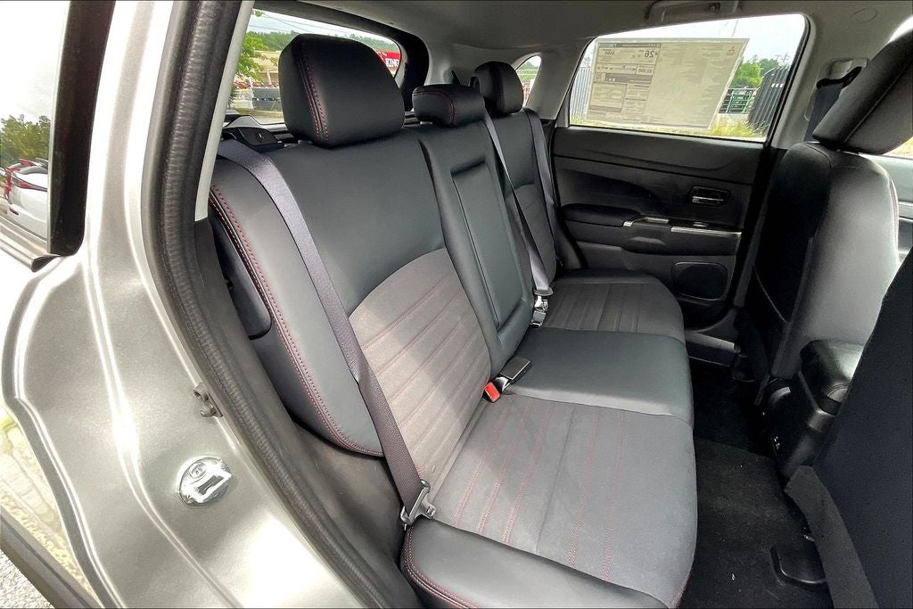 2025 Mitsubishi Outlander Sport 2.0 SE