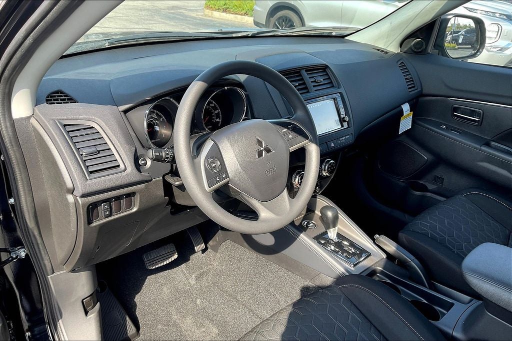 2025 Mitsubishi Outlander Sport 2.0 ES